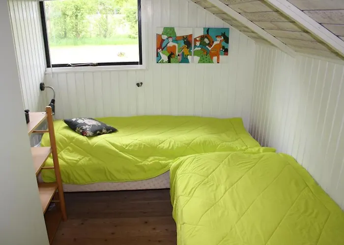 Awesome In With 3 Bedrooms